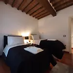 Il Vicoletto Dei Gerani *