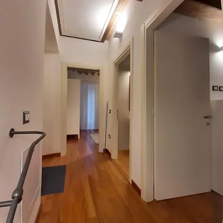 Apartment Vacanze La Piazzetta Sul Corso Gubbio