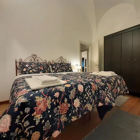 Vacanze La Piazzetta Sul Corso Apartment *