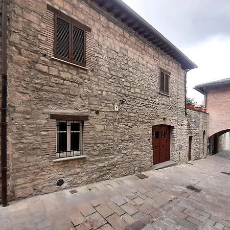 Apartment Vacanze La Piazzetta Sul Corso